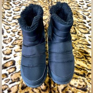 BEARPAW Puffy boots 10